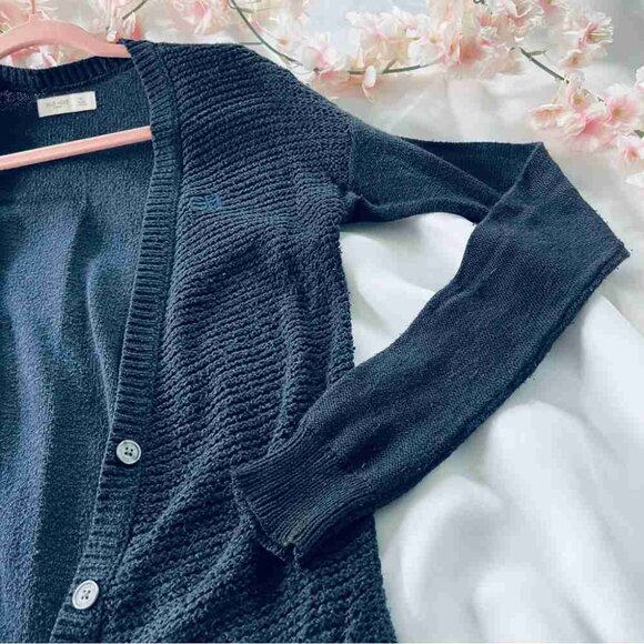 Gilly Hicks Women's Black Button Front Sweater - Picture 3 of 4